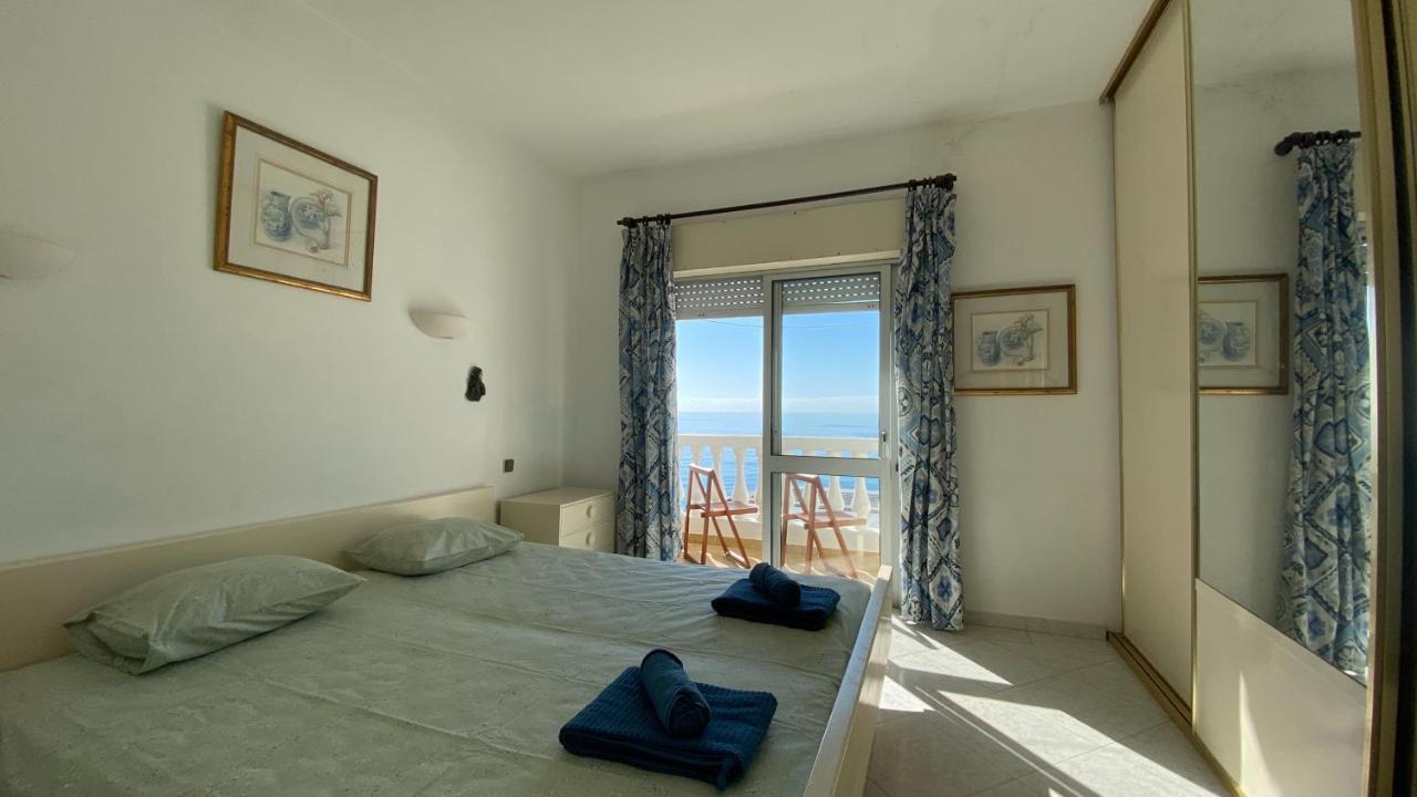 Rosa Guest House #6 - Com Vista Mar, Mesmo Em Frente A Praia Do Inatel Em 알부페이라 외부 사진