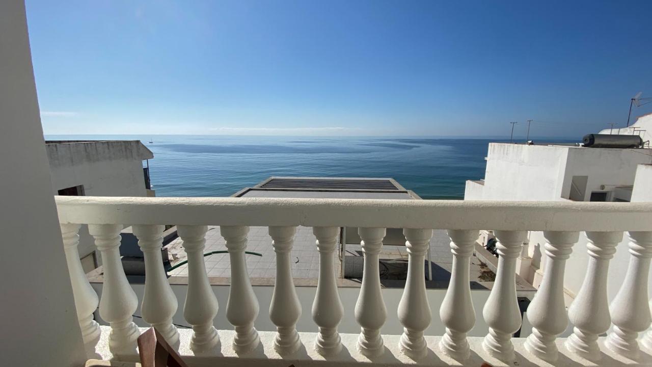 Rosa Guest House #6 - Com Vista Mar, Mesmo Em Frente A Praia Do Inatel Em 알부페이라 외부 사진