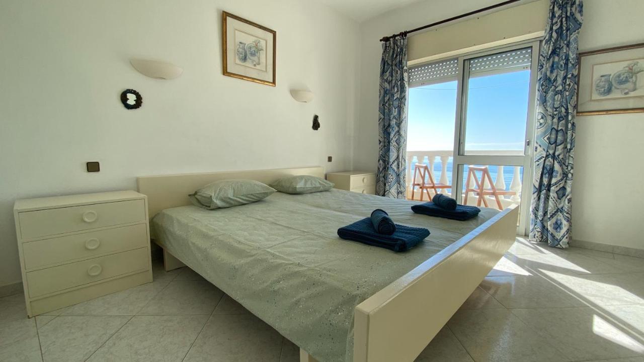 Rosa Guest House #6 - Com Vista Mar, Mesmo Em Frente A Praia Do Inatel Em 알부페이라 외부 사진