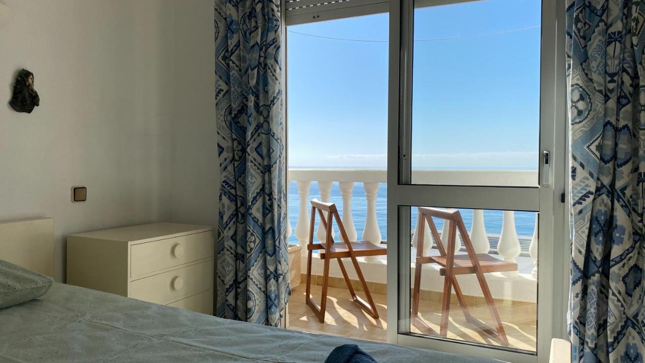 Rosa Guest House #6 - Com Vista Mar, Mesmo Em Frente A Praia Do Inatel Em 알부페이라 외부 사진